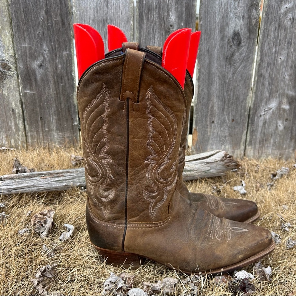 Abilene Boot Co.‎ Rustic Brown Leather Boots - Picture 3 of 10